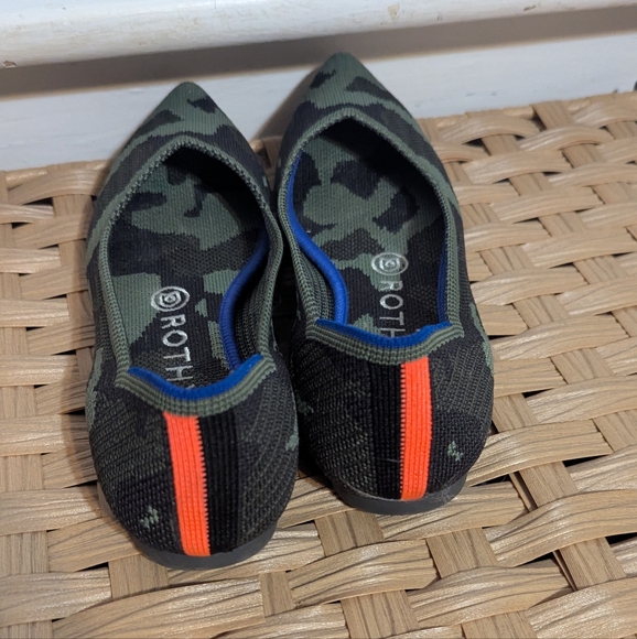 Camo Rothys - Picture 2 of 4